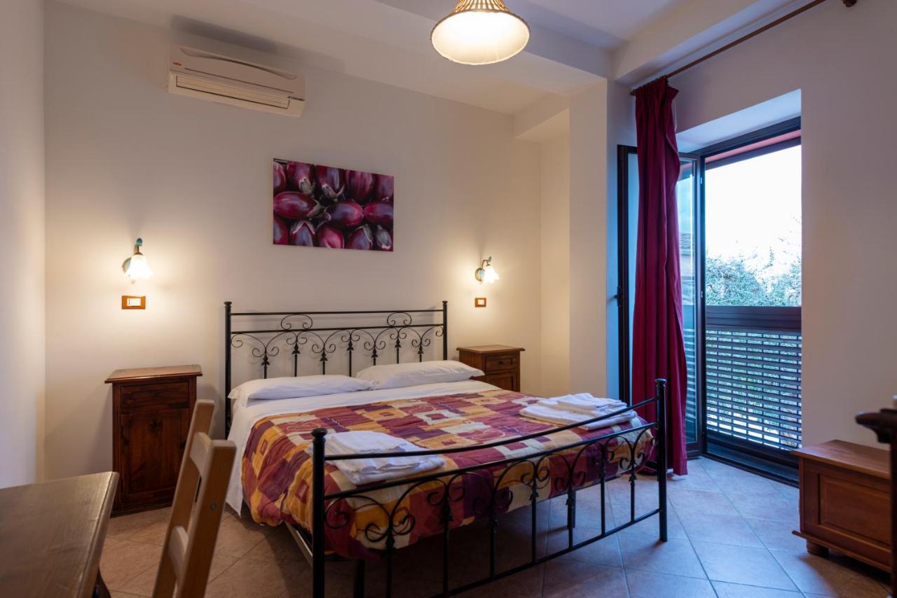 Agriturismo Dell'Etna Riposto Eksteriør billede