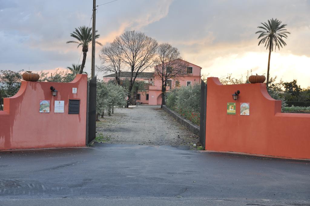 Agriturismo Dell'Etna Riposto Eksteriør billede
